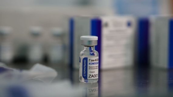 В России выпущено почти 28 миллионов комплектов вакцин от коронавируса