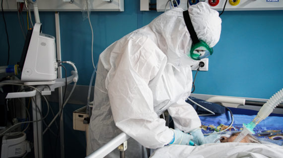 В Республике Крым до среды развернут ещё 400 коек для пациентов с коронавирусом