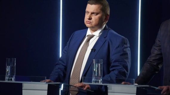 Глава администрации Евпатории получил выговор от Аксёнова