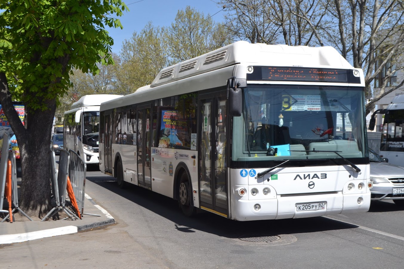 Власти Симферополя до конца года определят перевозчиков только на половину общественного транспорта