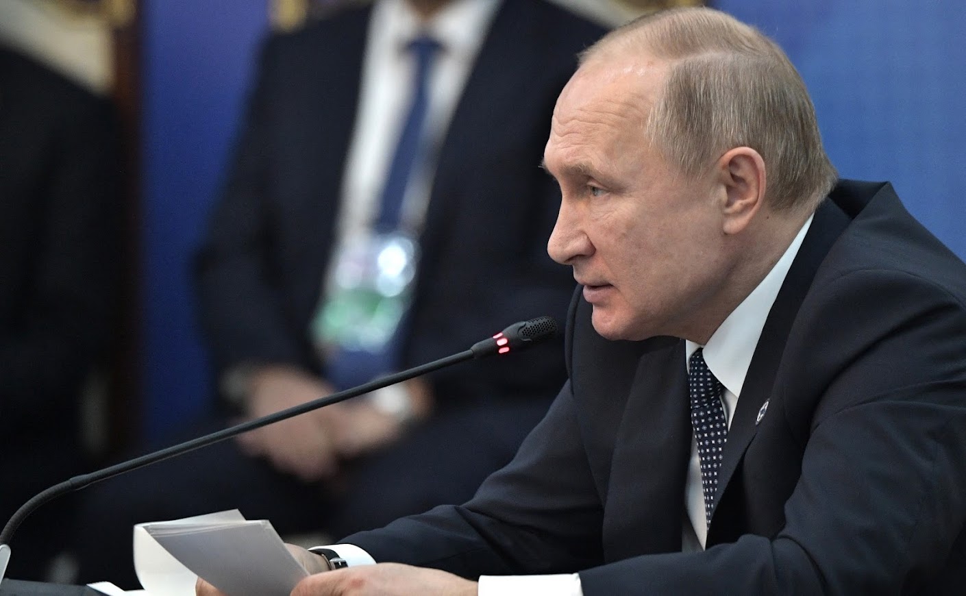 Путин поддержал введение нерабочих дней в России с 30 октября по 7 ноября