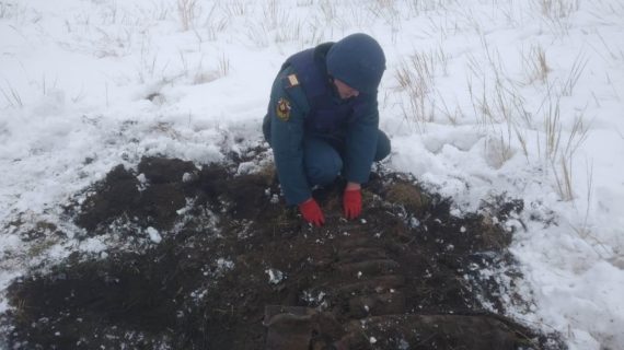 В Ленинском районе Крыма сотрудники МЧС нашли девять авиационных бомб